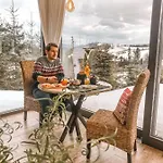 Nyaraló Skalny Zakatek Z Grota Solna Na Wylacznosc Łapsze Niżne