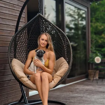 Skalny Zakatek Z Grota Solna Na Wylacznosc Casa de Férias
